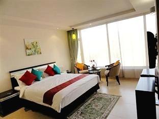 Centara Life Dunes 3* Mascate